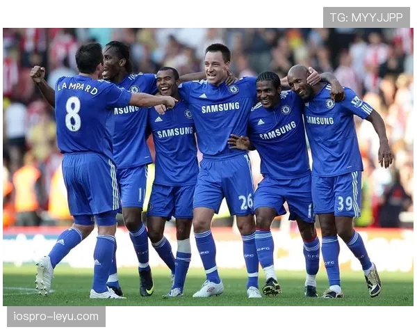 切尔西350万镑报价巴特兰！蓝军寻切赫接班人，19岁国门或加盟