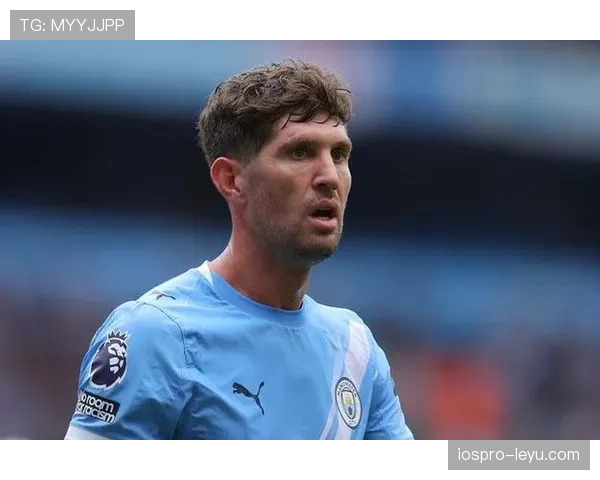 约翰·斯通斯:埃弗顿时期英超初露锋芒解析 约翰·斯通斯:埃弗顿时期英超初露锋芒解析